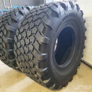 BANDENMARKT KARGO RADIAL RETREAD 305/55R22.5 Tire