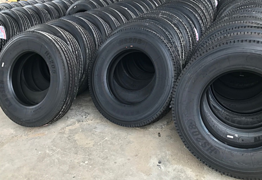 Commercial truck tires for sale